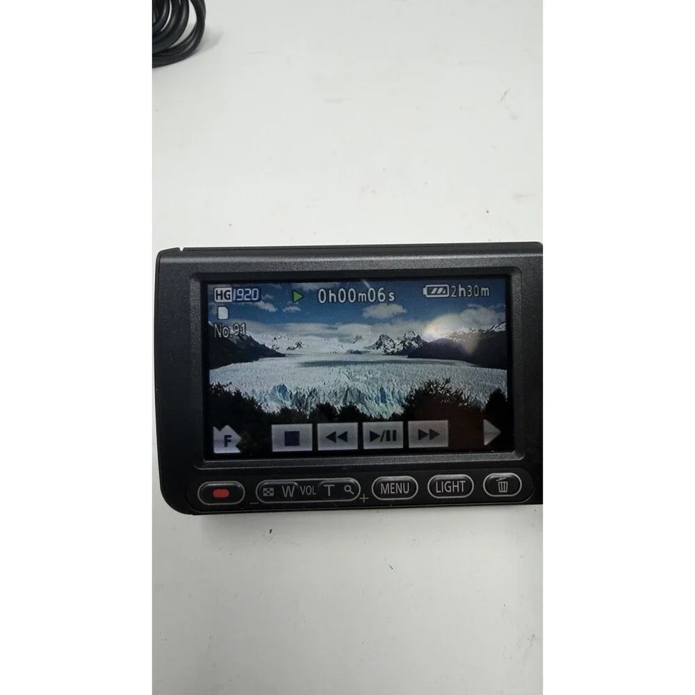 Panasonic HDC-TM60 Handheld HD Zoom Digital Camcorder / BLACK, Charger + SD Card